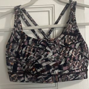 Lululemon sports bra